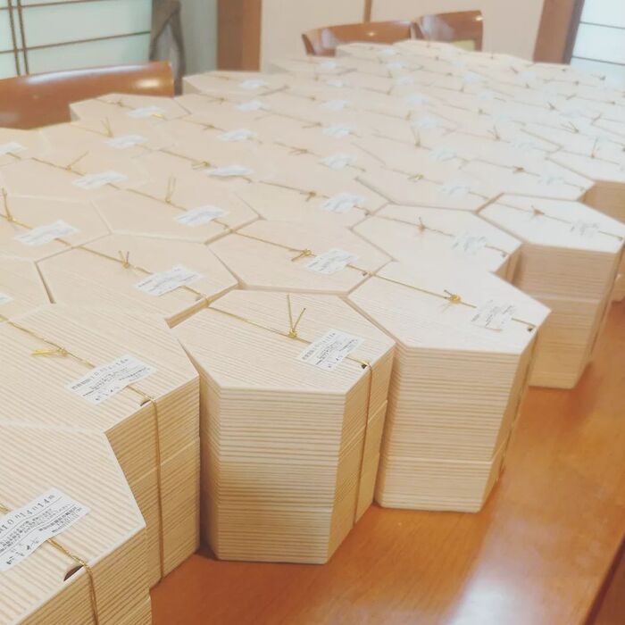 画像300