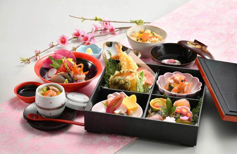 仕出し弁当配達致します！【割烹味香佐】ご法事やお祝い、ビジネスシーンや顔合わせなど幅広いご会食に是非おすすめ致します！
