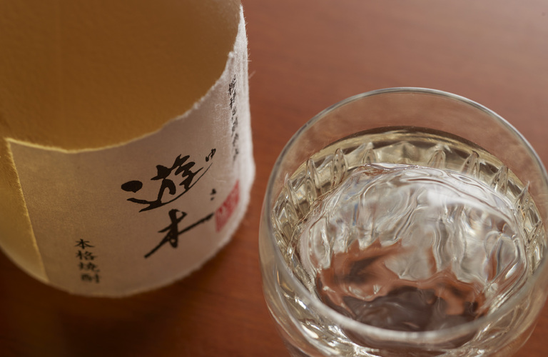 横浜・川崎エリアで個室和食なら【割烹味香佐】接待にぴったり！お酒の種類豊富に取りそろえております！